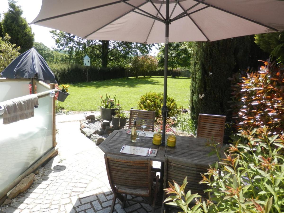 La Petite Cretouffiere - Naturiste Accommodation - Adult Only Colombiers-du-Plessis Esterno foto
